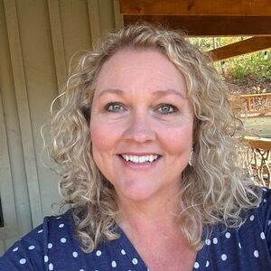 Meet your Posher, Caroline